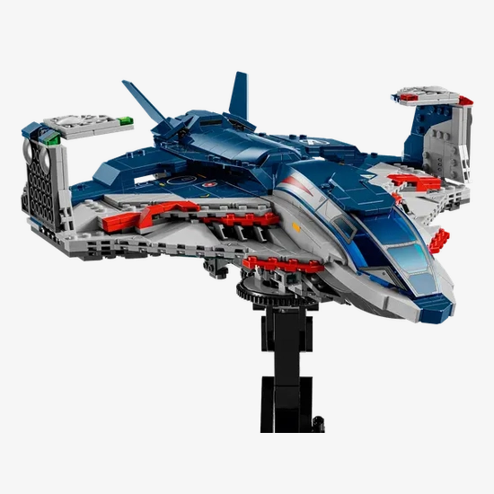 Lego Avengers: Age of Ultron Quinjet (76325)