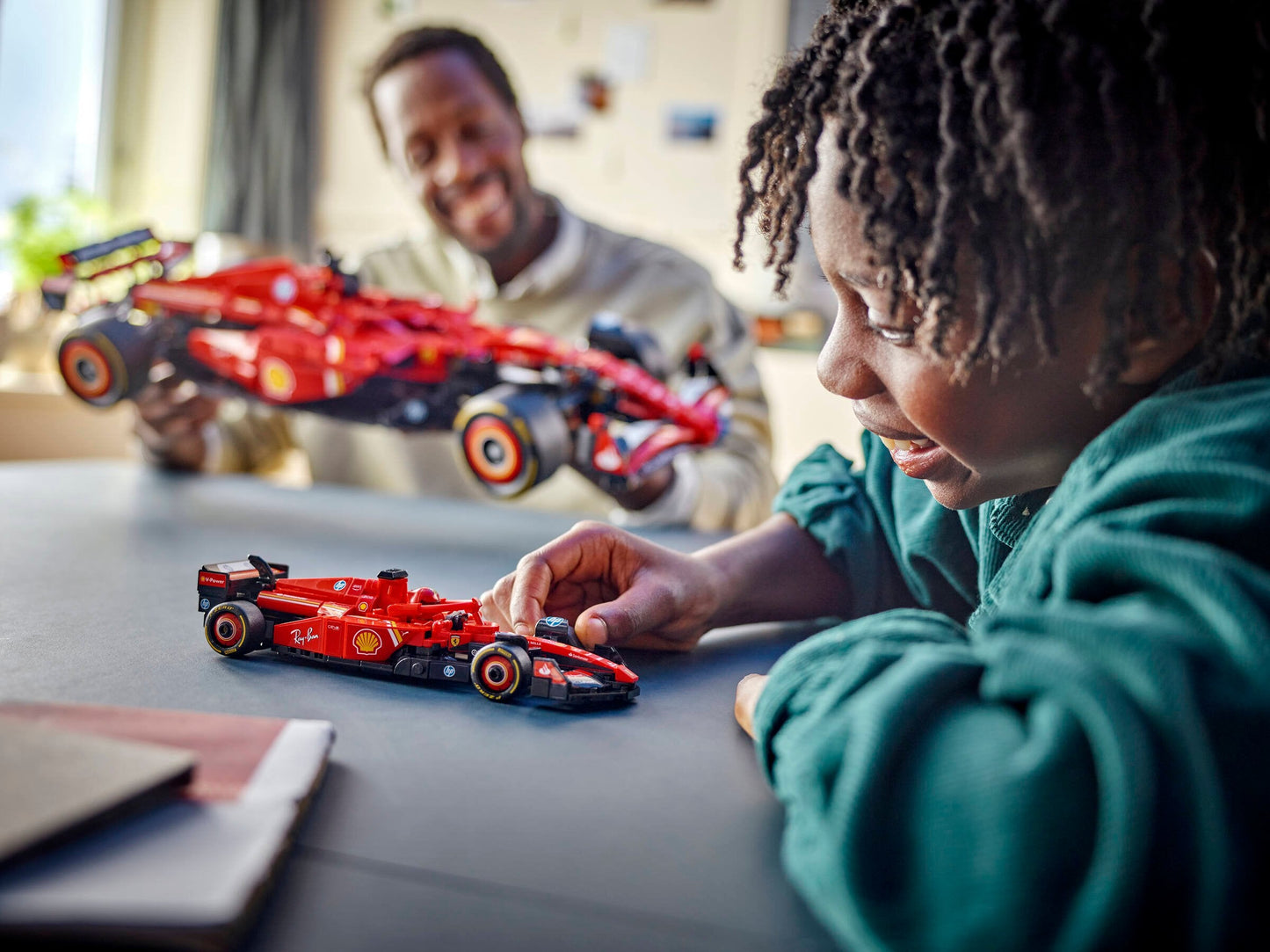 Lego Ferrari SF-24 F1  Race Car (77242)