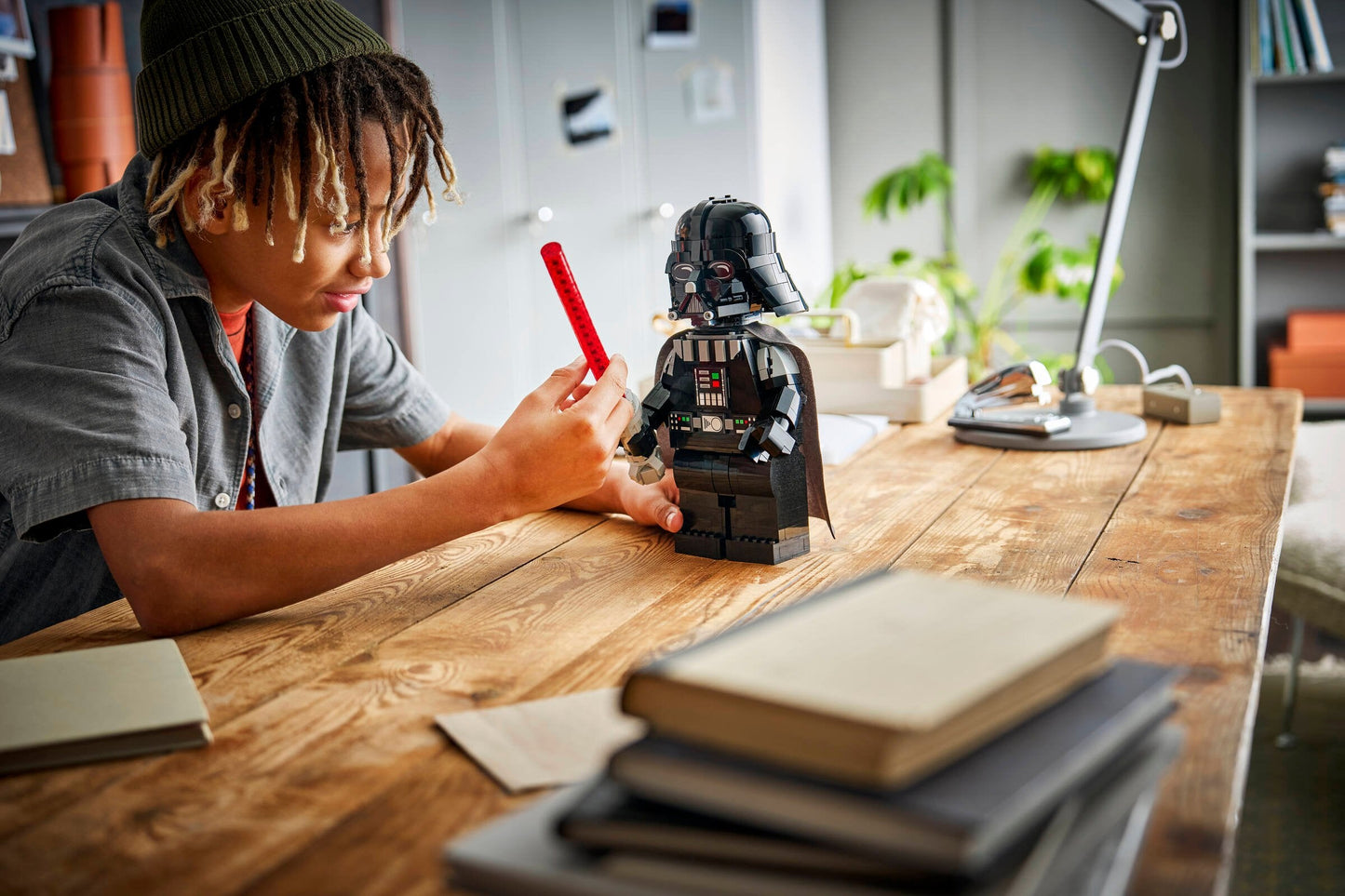 Lego Up-Scaled Darth Vader™ Minifigure (75461)