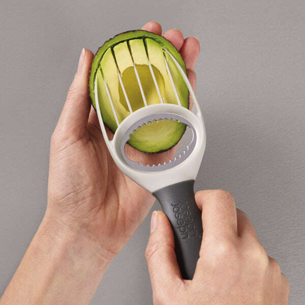 Duo 3-in-1 Avocado Tool - Medaid International