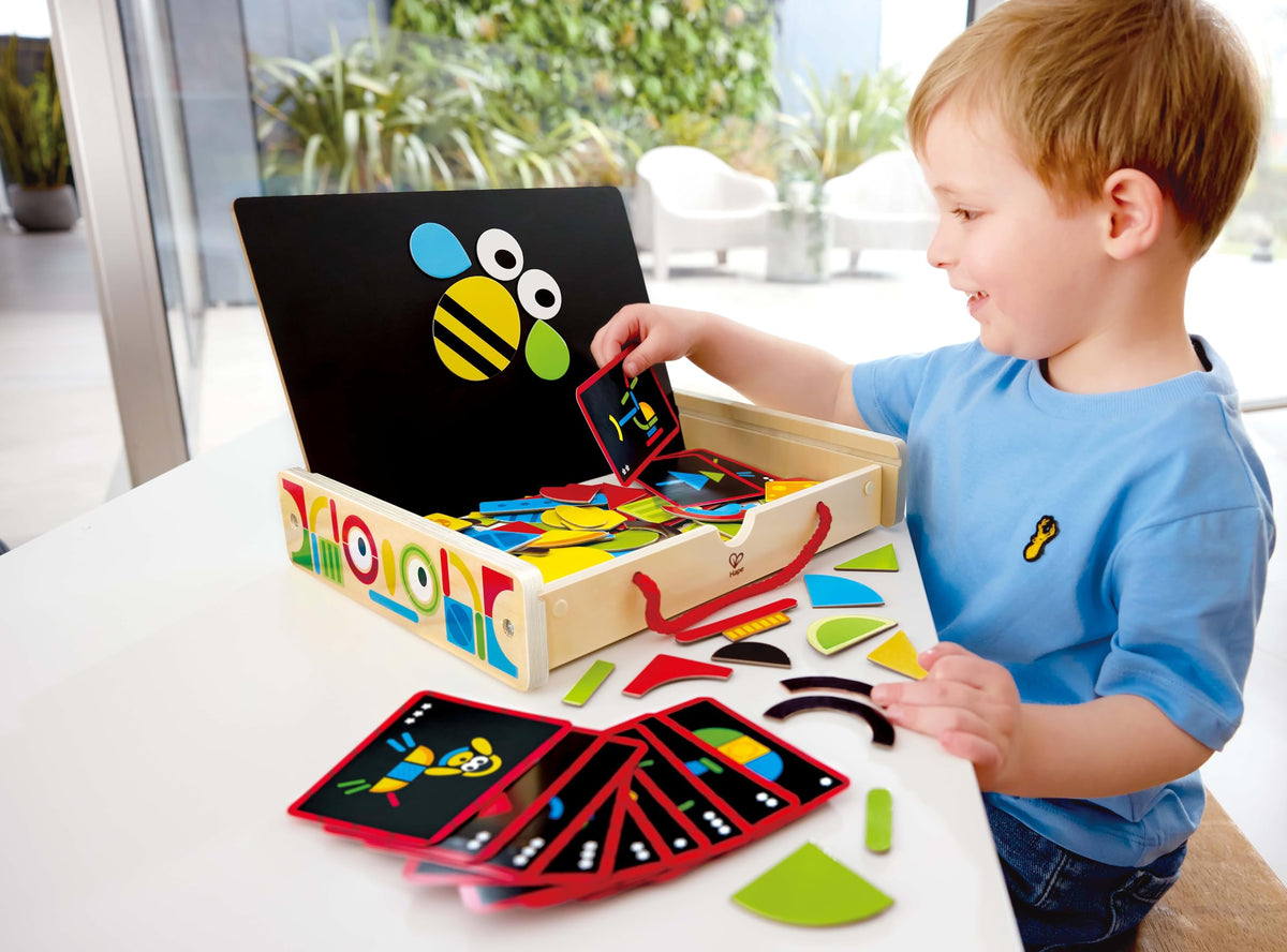 Hape E1631 Magnetic Art Box