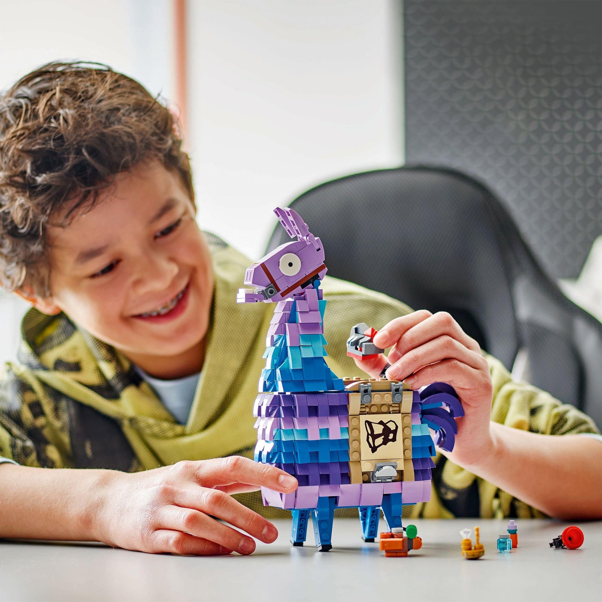 LEGO 77071 Fortnite Vorratslama - Medaid International