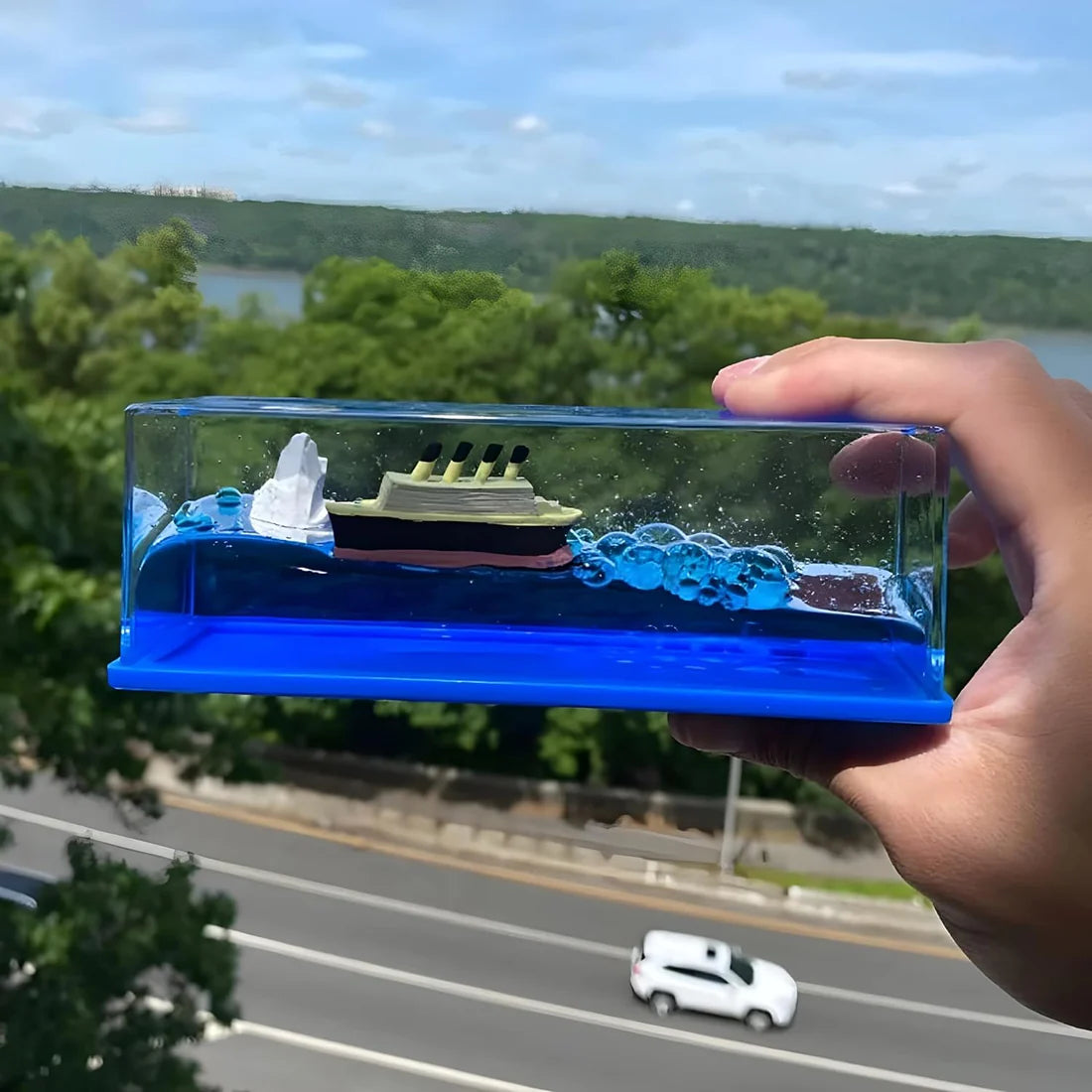 Unsinkable Titanic Cruise Ship Water Boat - Medaid International