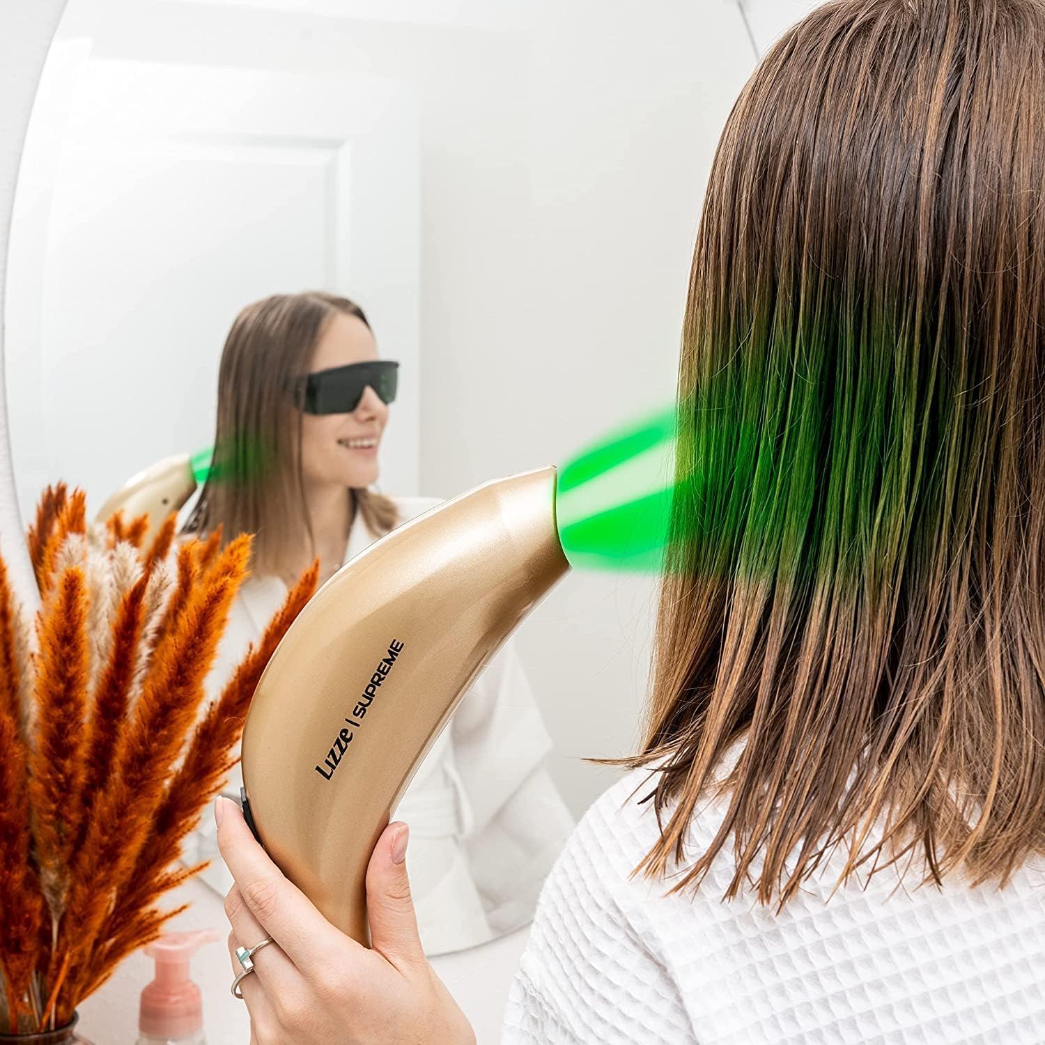 LED Treatment Accelerator - Lizze Photon Supreme Triple Light Action Enhancer - Progressive Thickening And Hydrating Maximizer - Photonic Therapy - Durable Hair Fibers - Medaid International