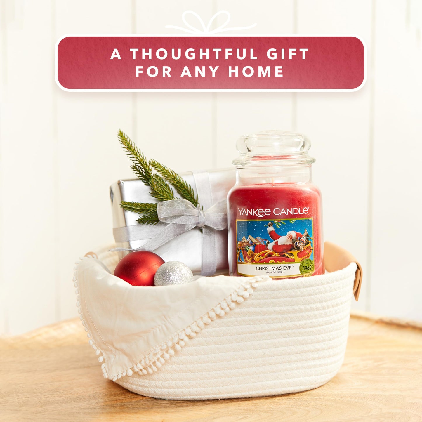 Yankee Candle Christmas Eve Scented, Classic 22oz Large Jar Single Wick Candle, Over 110 Hours of Burn Time - Medaid International