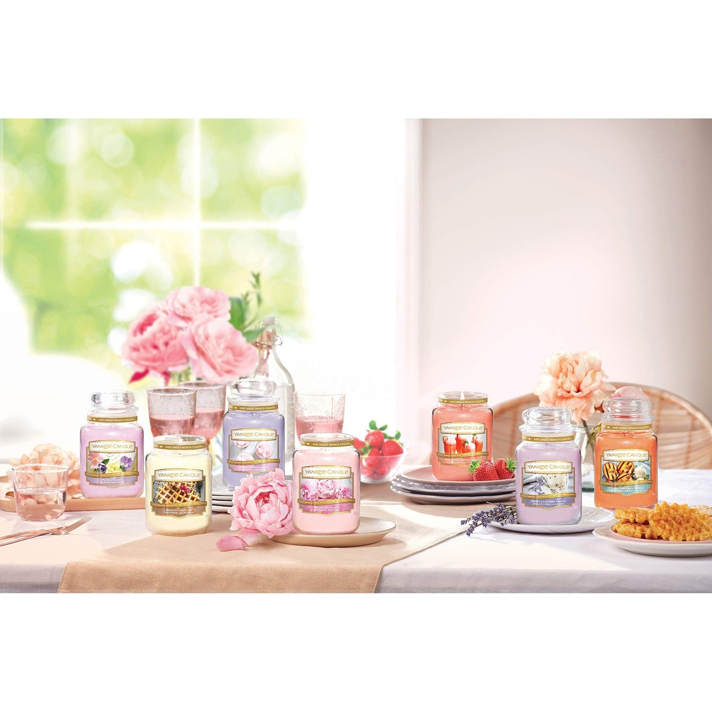 Yankee Candle White Strawberry Bellini Scented, Classic 22oz Large Jar Single Wick Candle, Over 110 Hours of Burn Time - Medaid International
