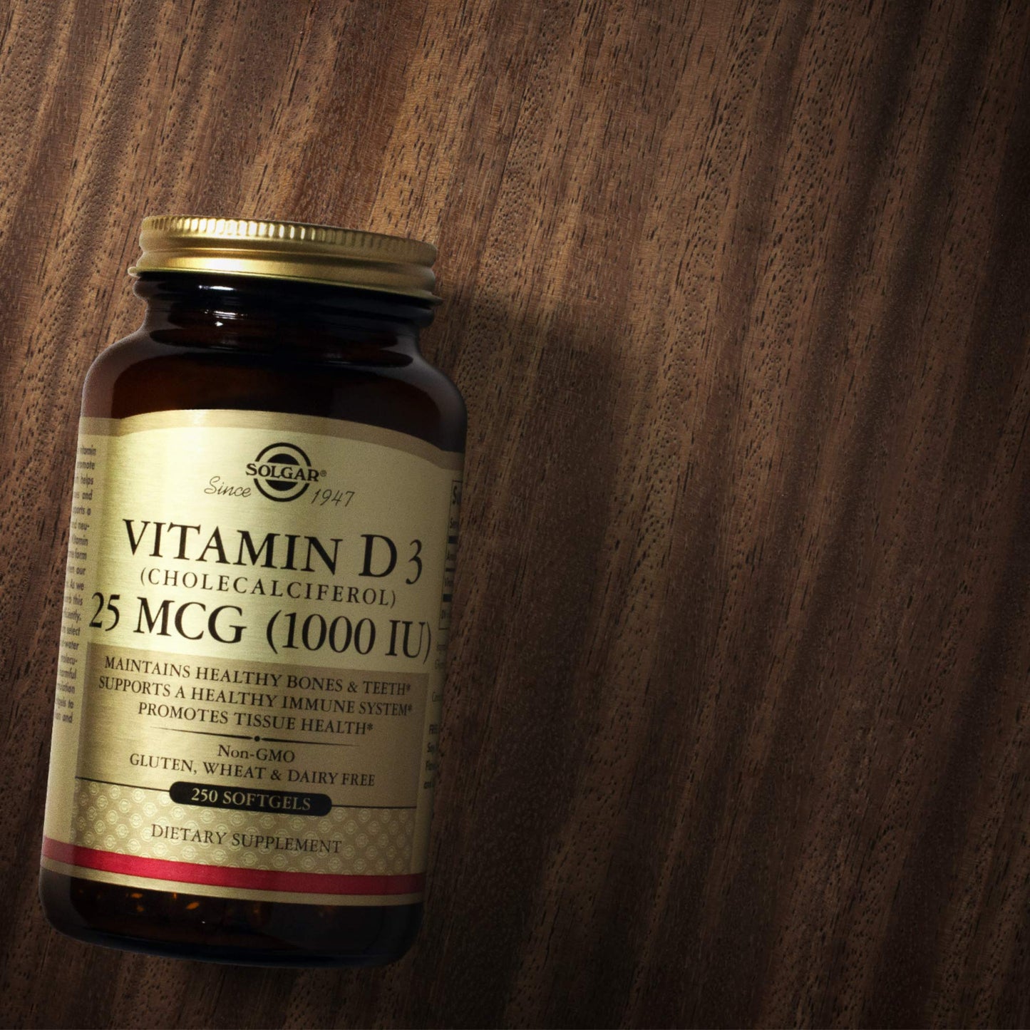 Solgar Vitamin D3 (Cholecalciferol) 25 mcg (1000 IU), 100 Softgels - Helps Maintain Healthy Bones & Teeth - Immune System Support - Non-GMO, Gluten Free, Dairy Free - 100 Servings - Medaid International