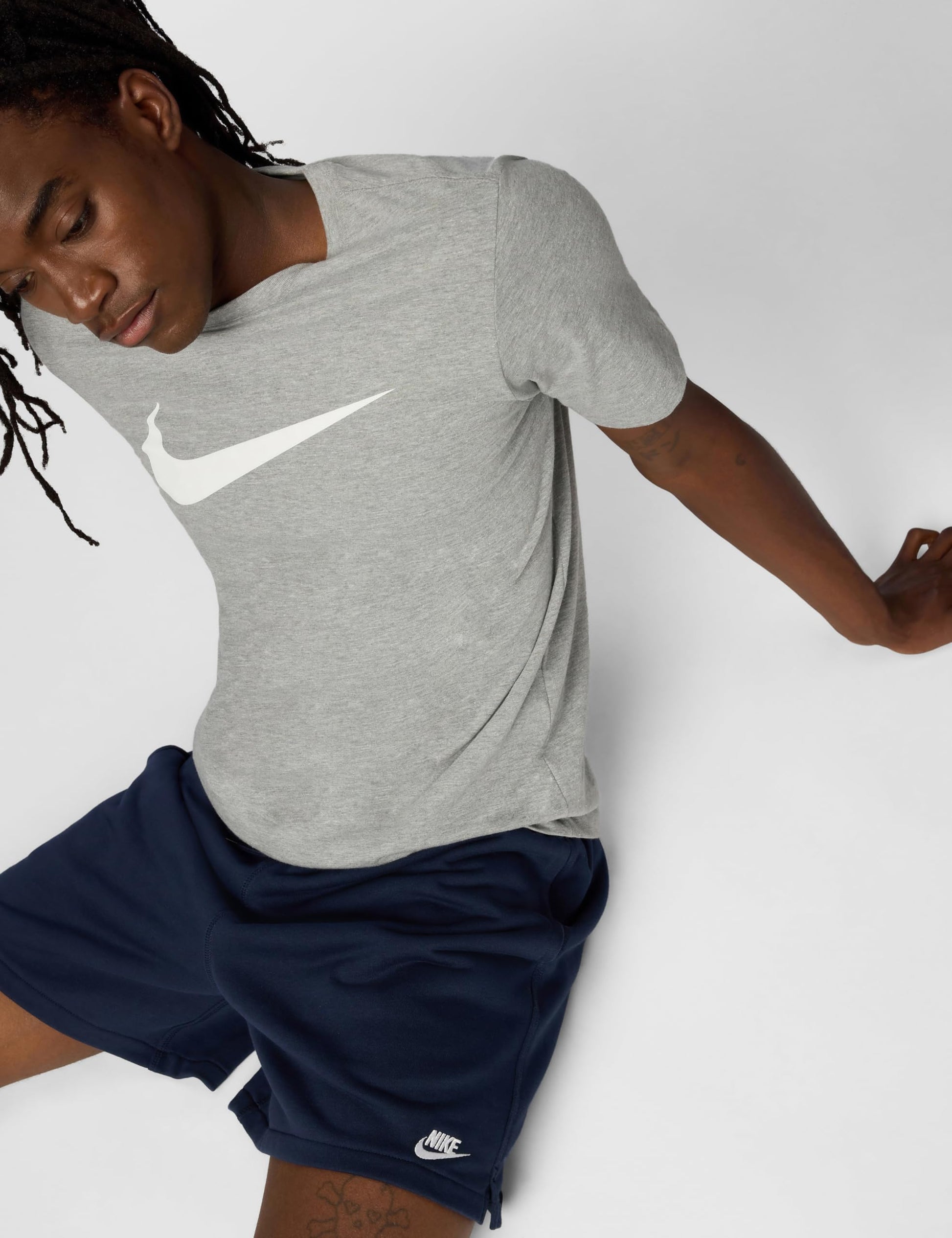 Nike Men's Sportswear Icon Swoosh T-Shirt, Dark Grey Heather/White, 2XL - Medaid International
