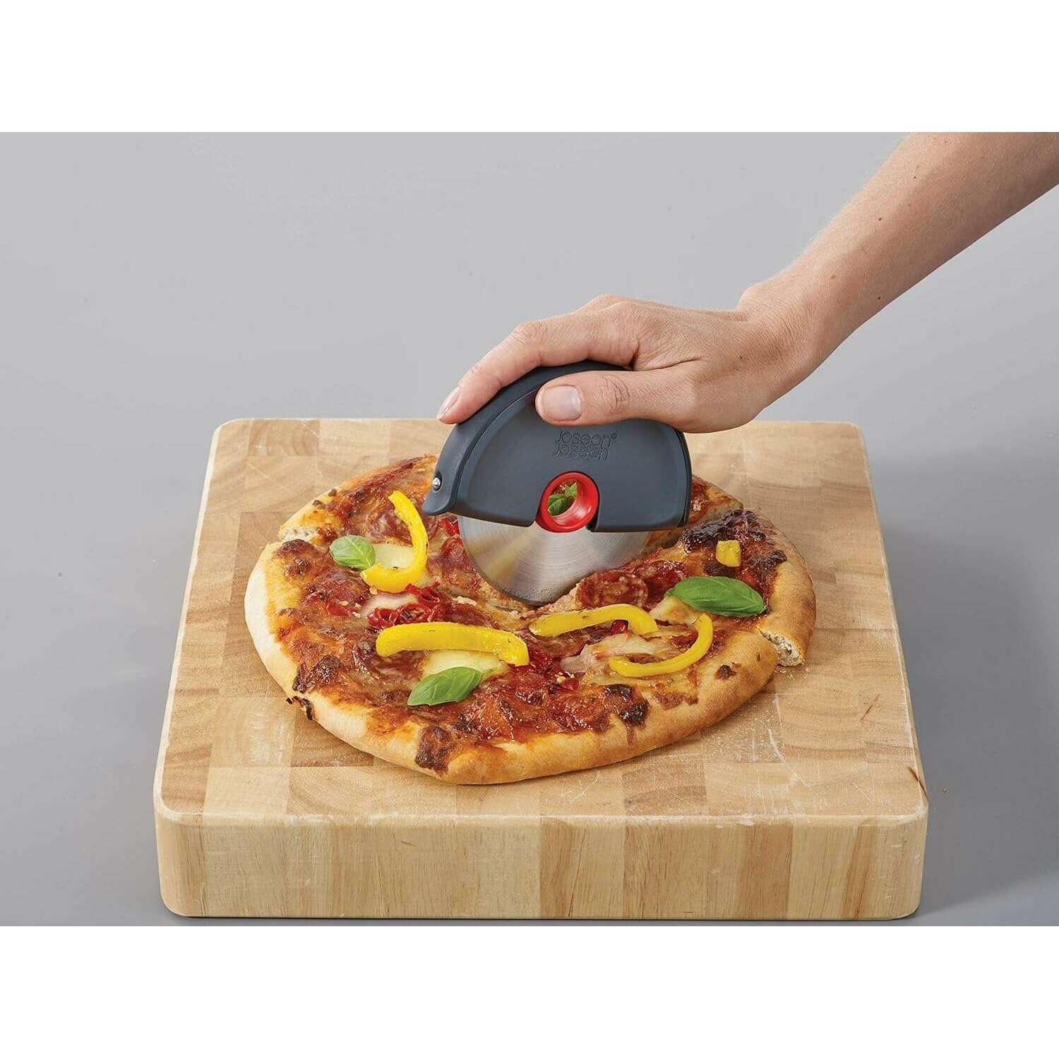 Disc Easy-Clean Grey Pizza Cutter - Medaid International