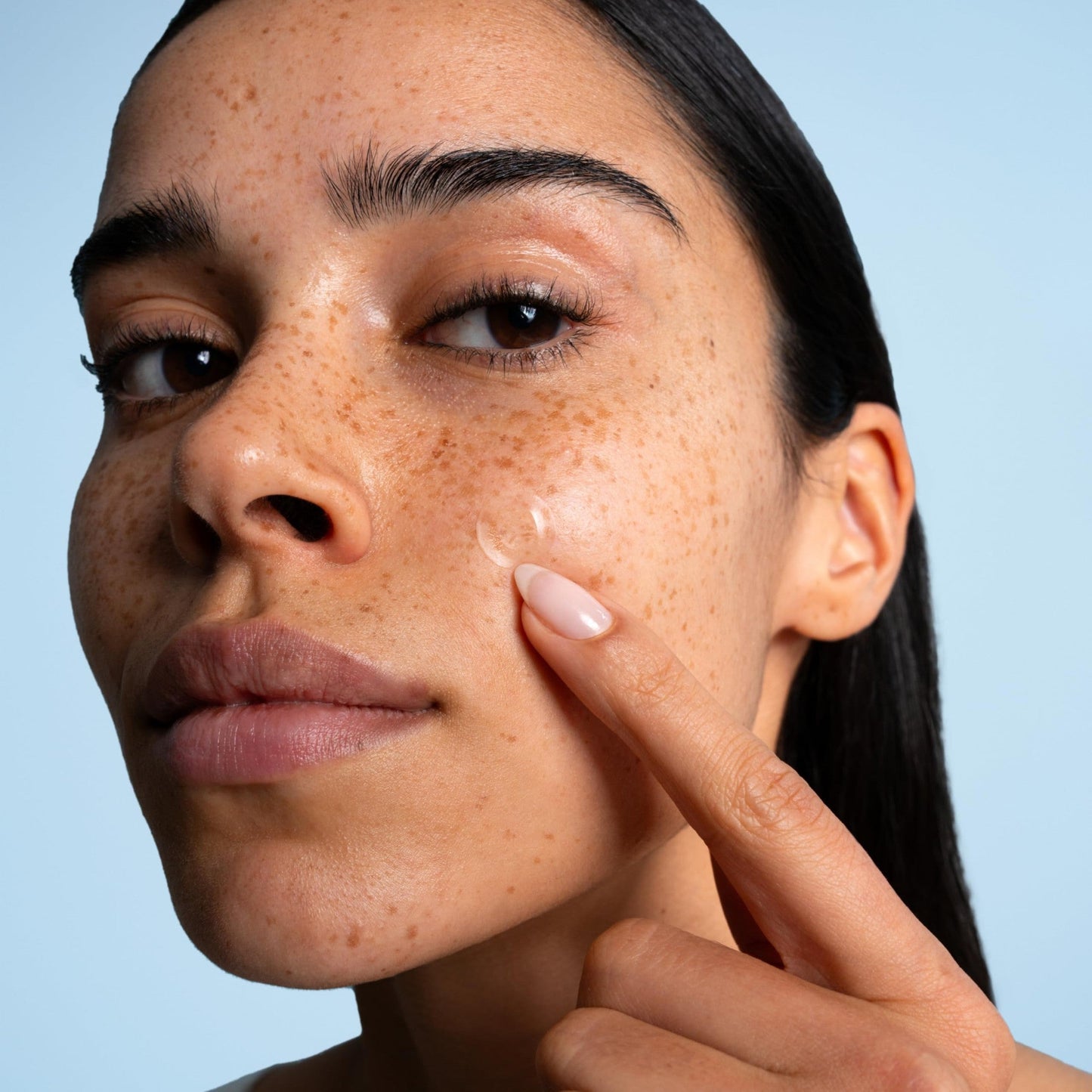 La Roche-Posay Effaclar Multi-Target Blemish Patches, Hydrocolloid Pimple Patches For Face Shields, Targets & Absorbs, Suitable Under Makeup, 22 Patches, 12 Small Size & 10 Medium Size - Medaid International