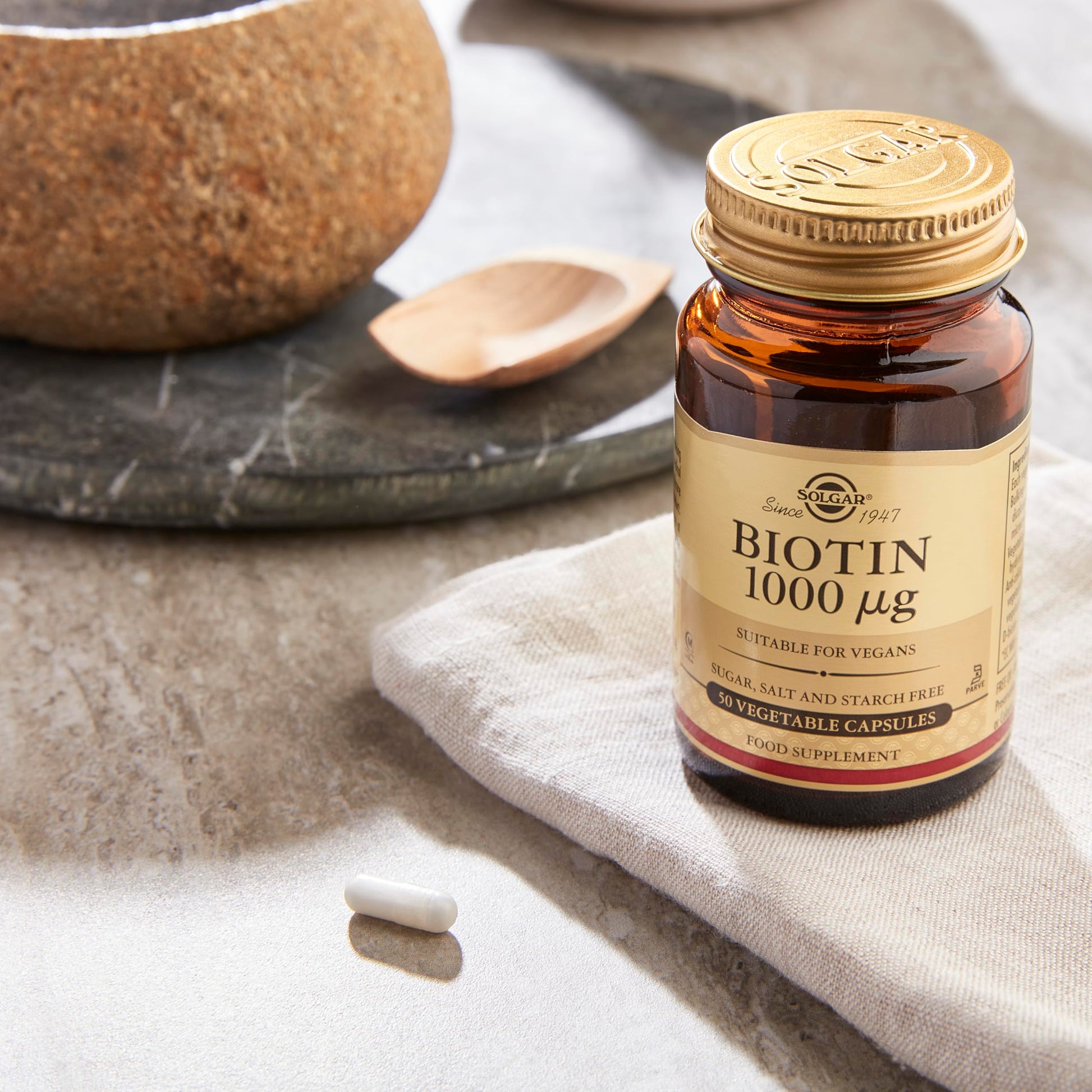 Solgar Biotin 1000 mcg, 50 Vegetable Capsules - Supports Healthy Skin, Nails & Hair - Energy Metabolism - Enhanced Potency - Non-GMO, Vegan, Gluten Free, Dairy Free, Kosher, Halal - 50 Servings - Medaid International