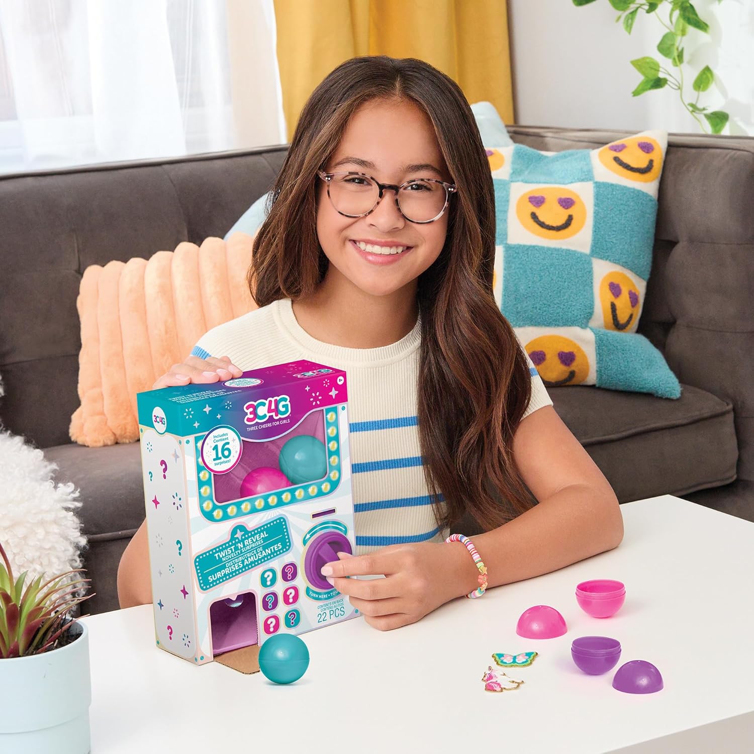 Twist 'N Reveal Novelty Surprises - Dispenses 16 Treasure - Medaid International