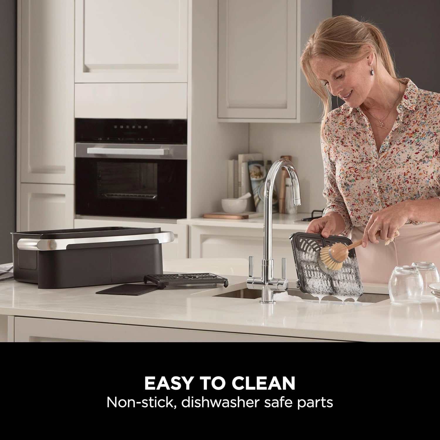 Ninja Foodi FlexDrawer Air Fryer, Dual Zone with Removable Divider, Large 10.4L Drawer, 7-in-1, Air-Fryer Uses No Oil, Air Fry, Roast, Bake, Max Crisp, Non-Stick Dishwasher Safe Parts, Black AF500ME - Medaid International