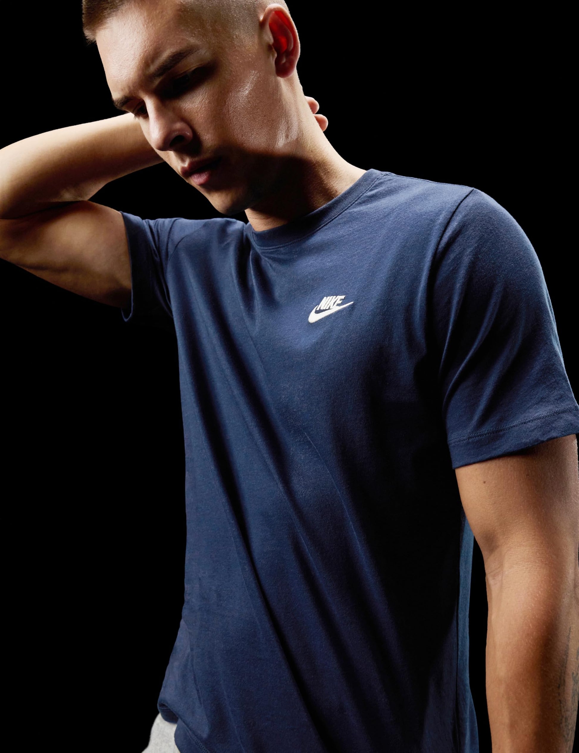 Nike Men's Sportswear Club T-Shirt, Midnight Navy/White, X-Small - Medaid International