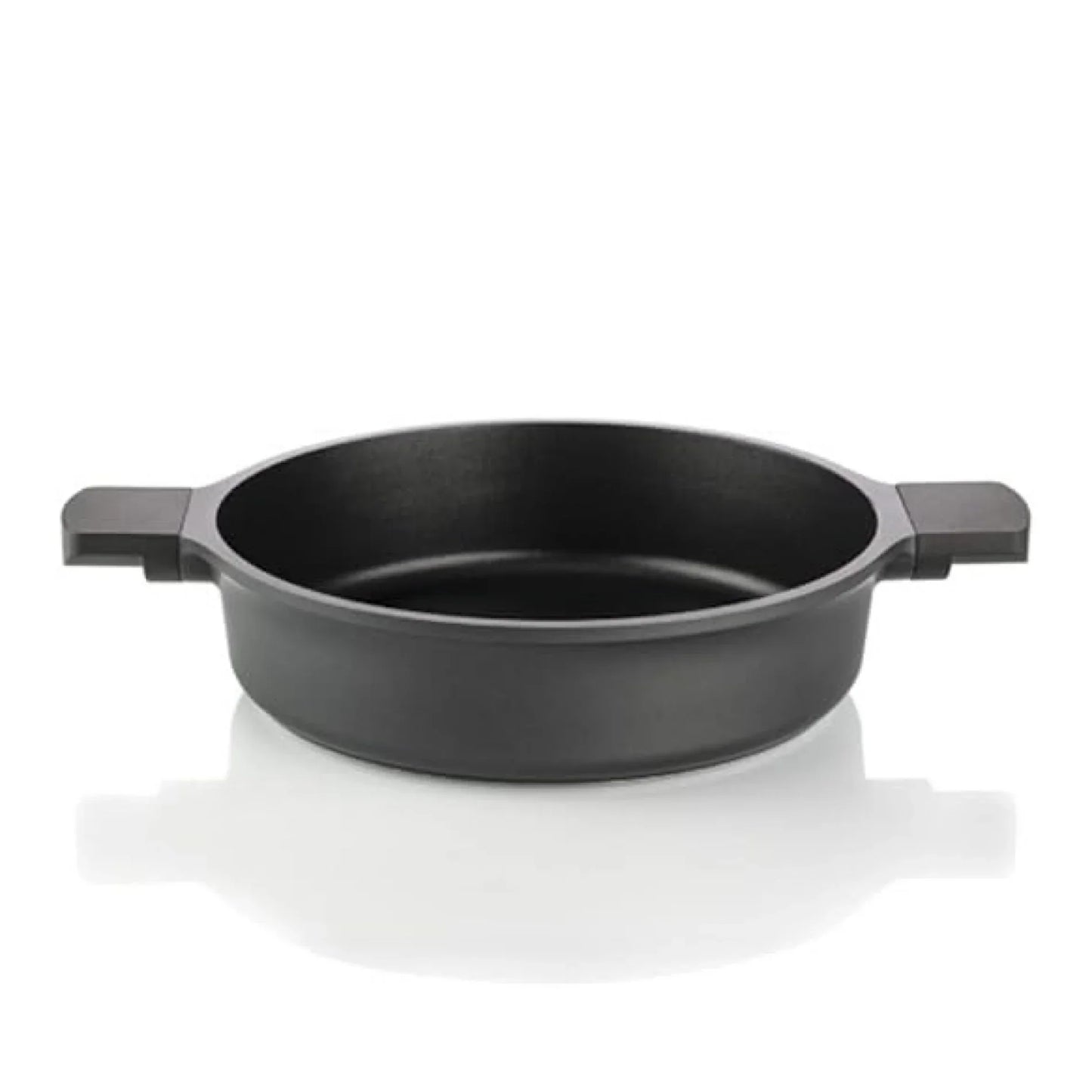 Guzzini Induction Compatible Low Casserole 28 cm, Black