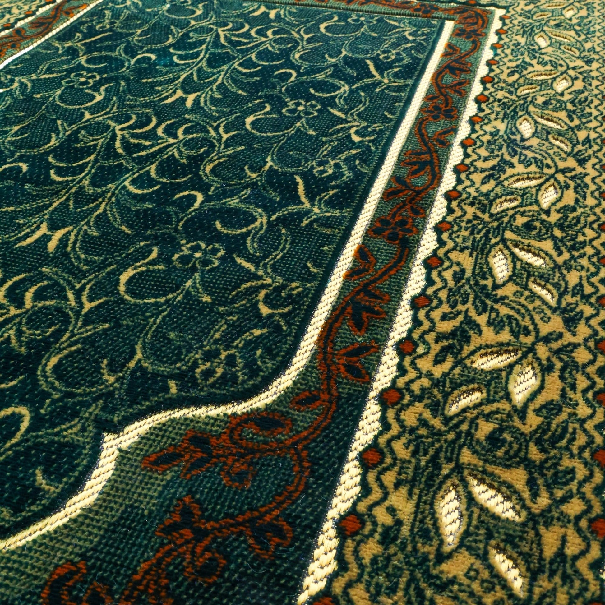 FIRASET Muslim Prayer Rug, Soft Plush Thin Islamic Prayer Mat, Janamaz, Sajada, Praying Carpet, Islamic Gift, Foldable Portable Turkish Prayer Mat for Men&Women, Lightweight Travel Prayer Rug, 26"x43" - Medaid International