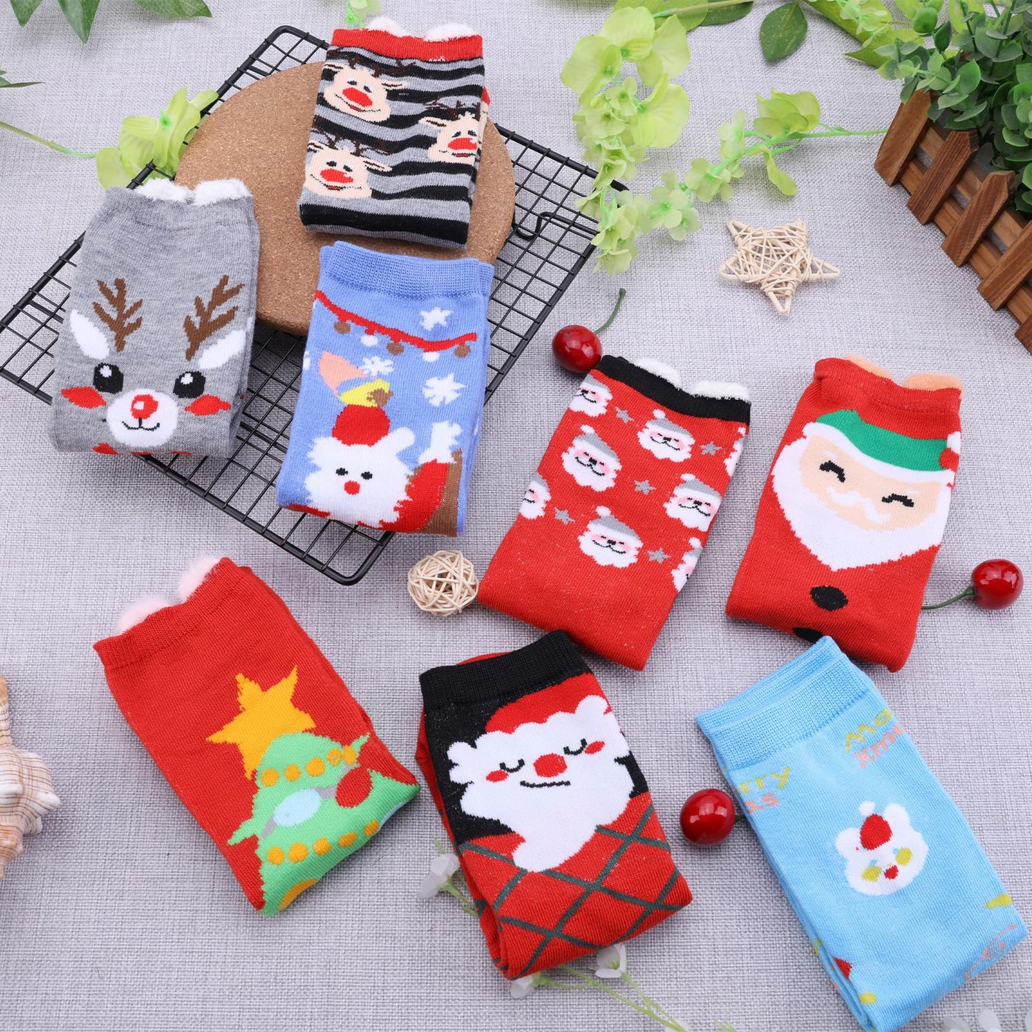 Christmas Advent Calendar 2025, 24 Days Christmas Countdown Calendar with 24Pcs Fun Holiday Socks Bulk for Xmas Party Favor Gifts for Women Adult Teens Countdown Gifts Socks - Medaid International