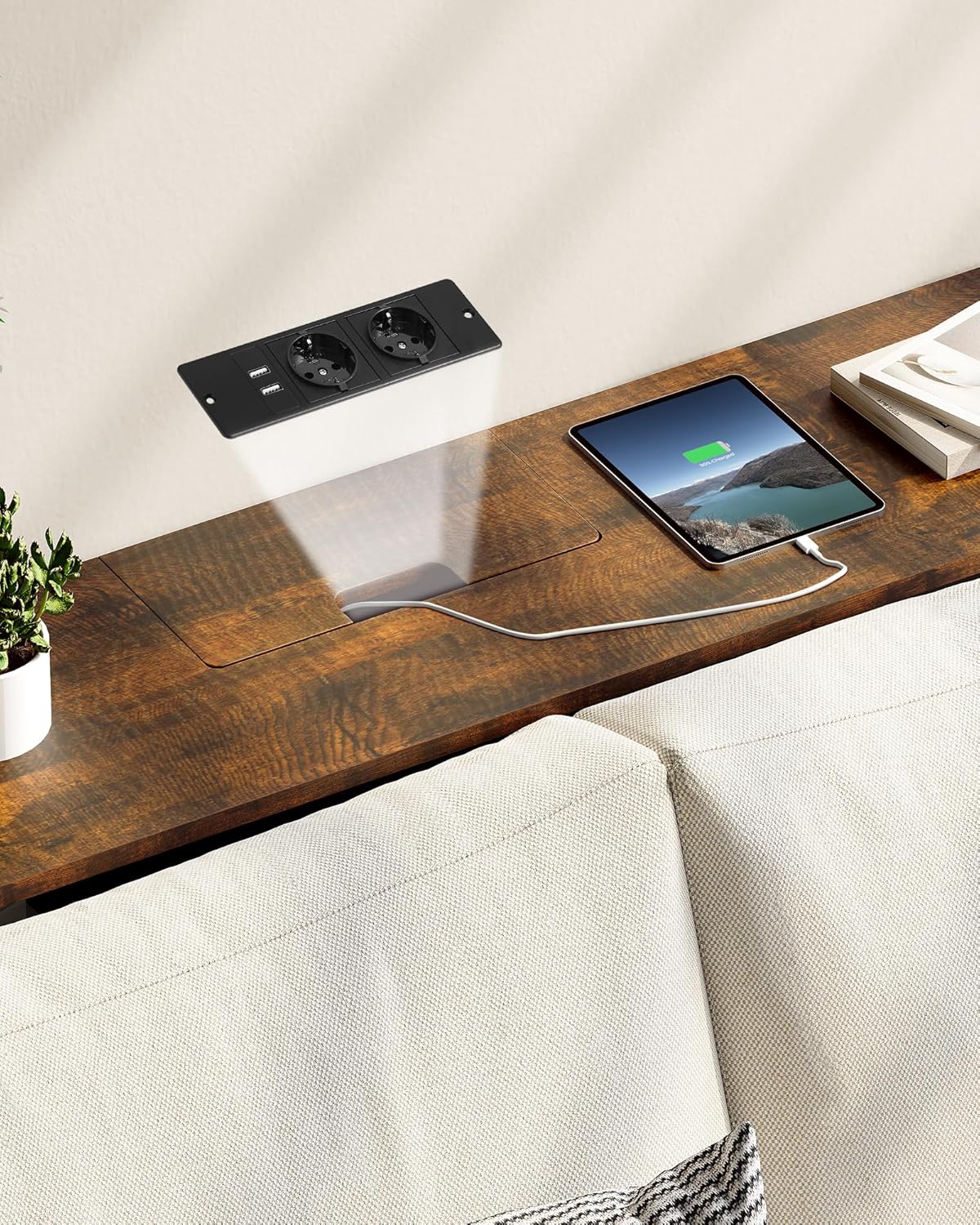 VASAGLE Console Table with Sockets LNT111K01