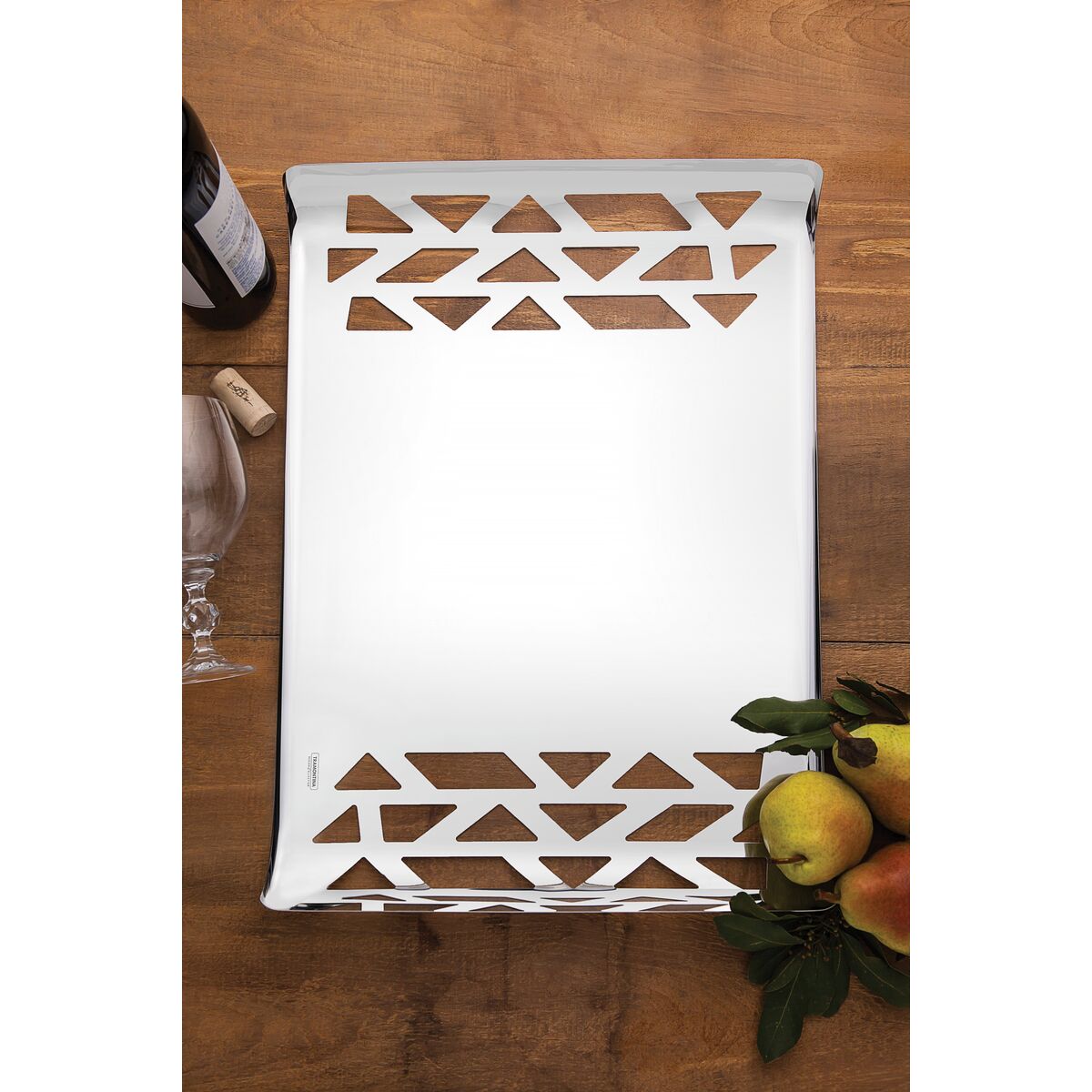 Tramontina Trinity stainless steel centerpiece