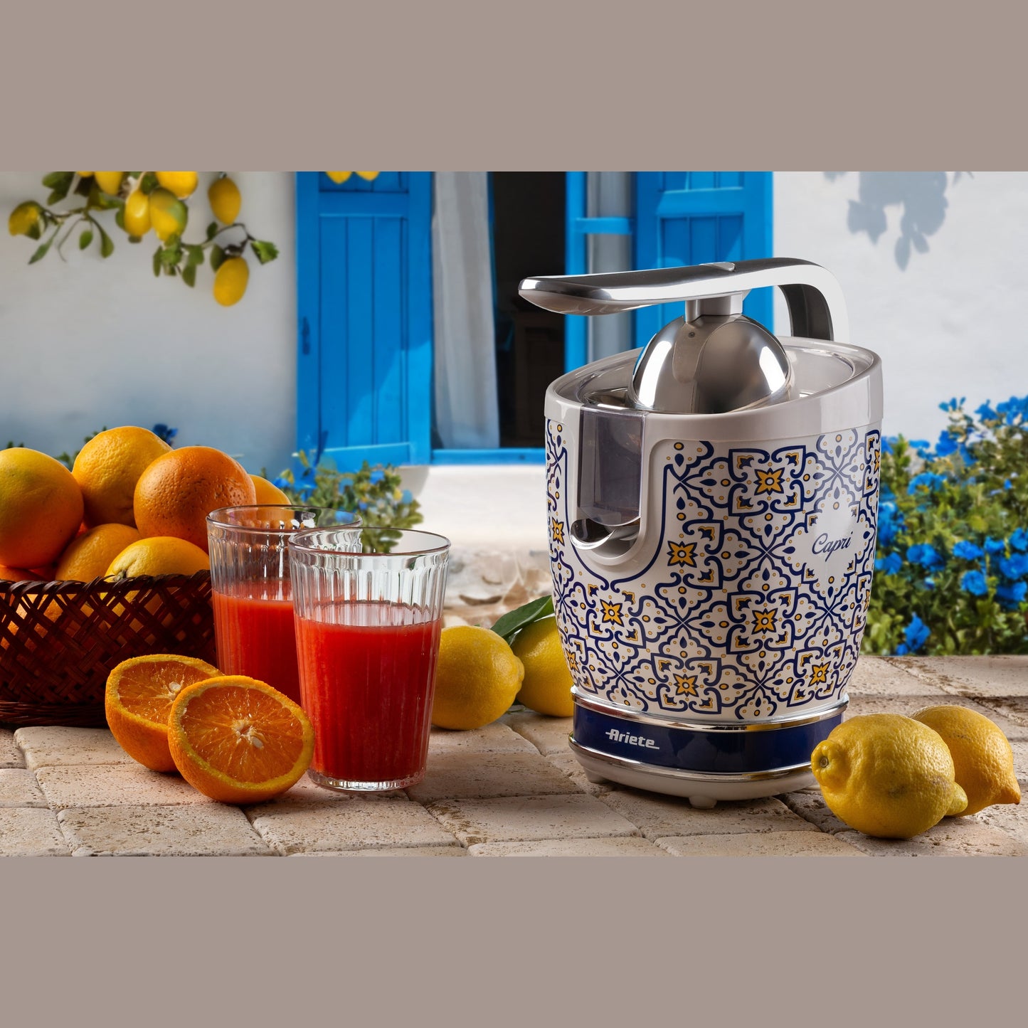 Pro Citrus Juicer, 85W, Capri