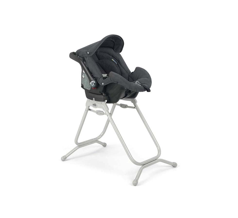 Stand up for carrycot and car seat