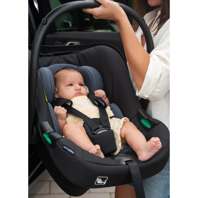 Lionelo Astrid i-Size Black Grey