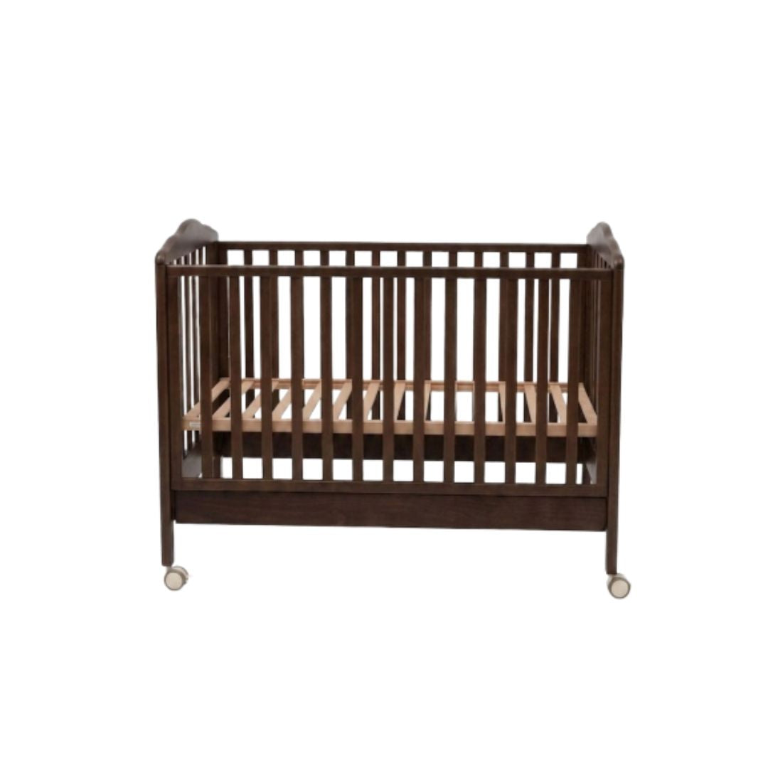 Classic Wooden Baby Bed (140x70)