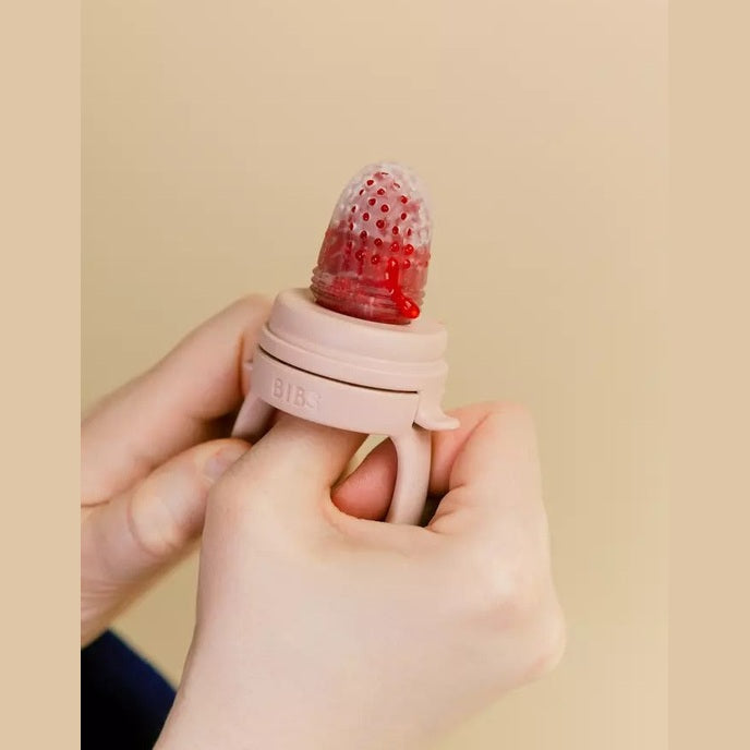 Fruit teat baby feeder - Blush