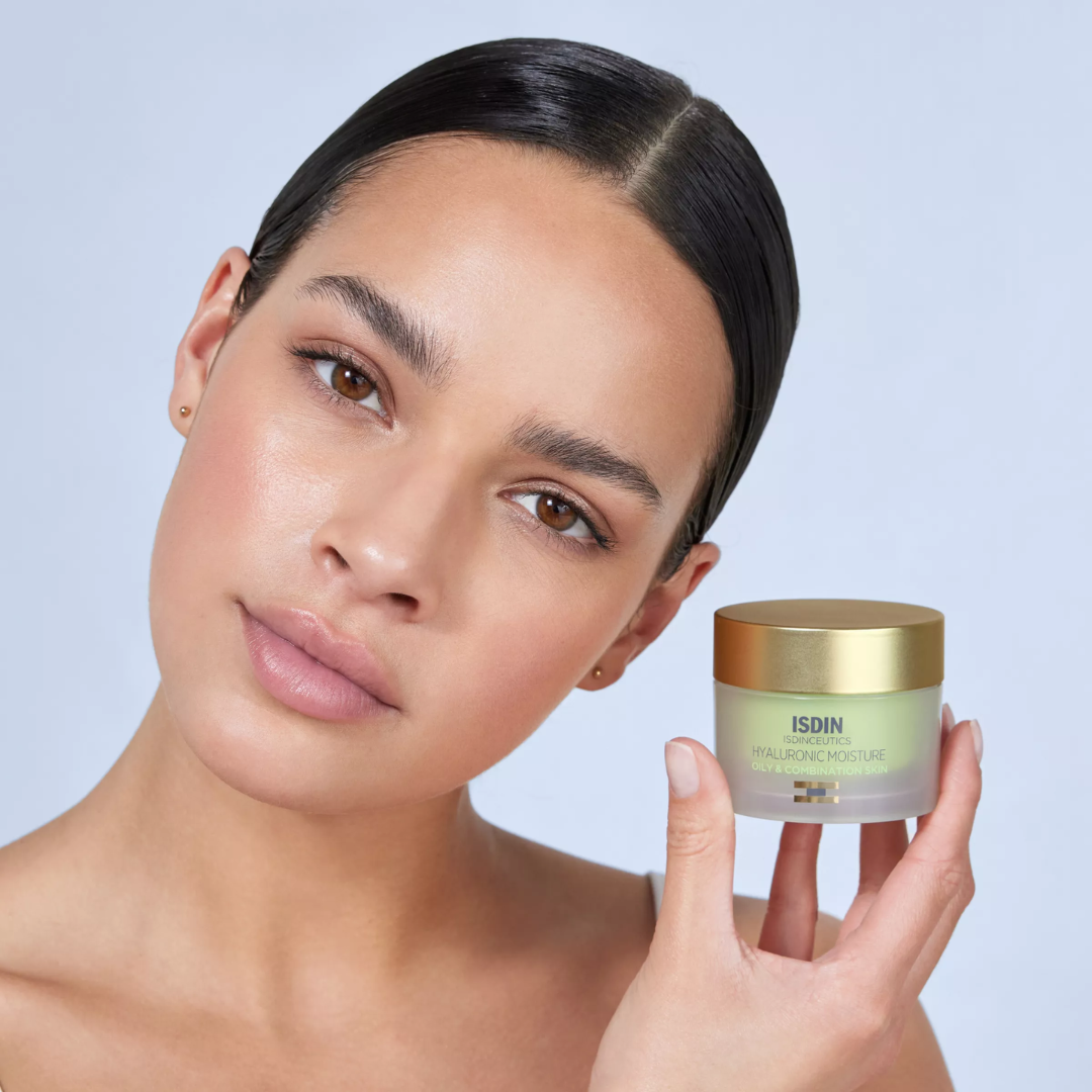 Isdin Isdinceutics Hyaluronic Moisture Oily Skin And Combination Skin