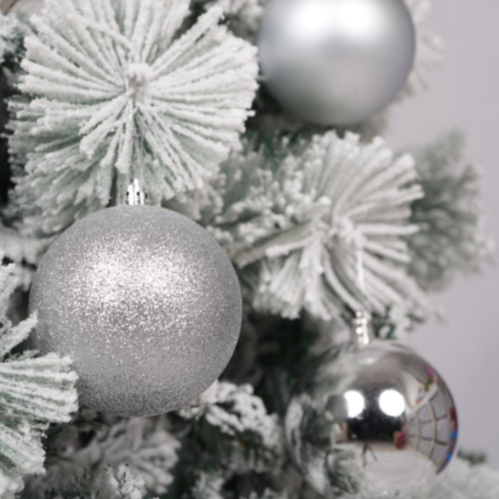 (Net) Silver Set Of 20 Pcs Christmas Balls Lebanon