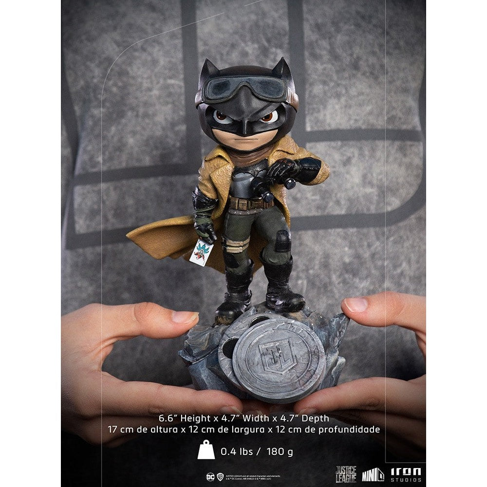 Zack Snyder`s Justice League Batman Knightmare Minico Statue by Iron Studios - Medaid International