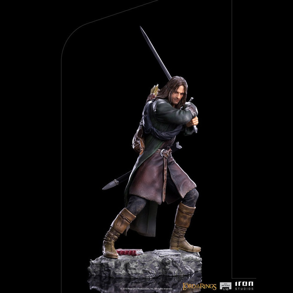 The Lord of the Rings Aragorn  1/10  Art Scale Statue by Iron Studios - Medaid International
