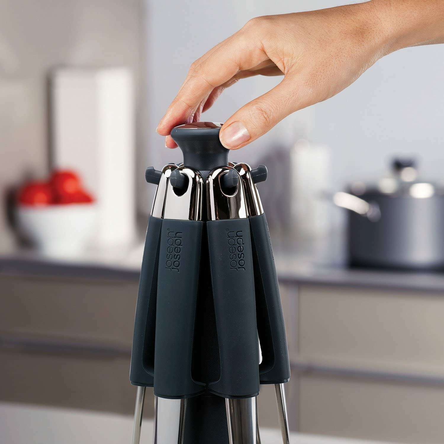 Carousel Kitchen Utensil Set with Storage Stand - Medaid International