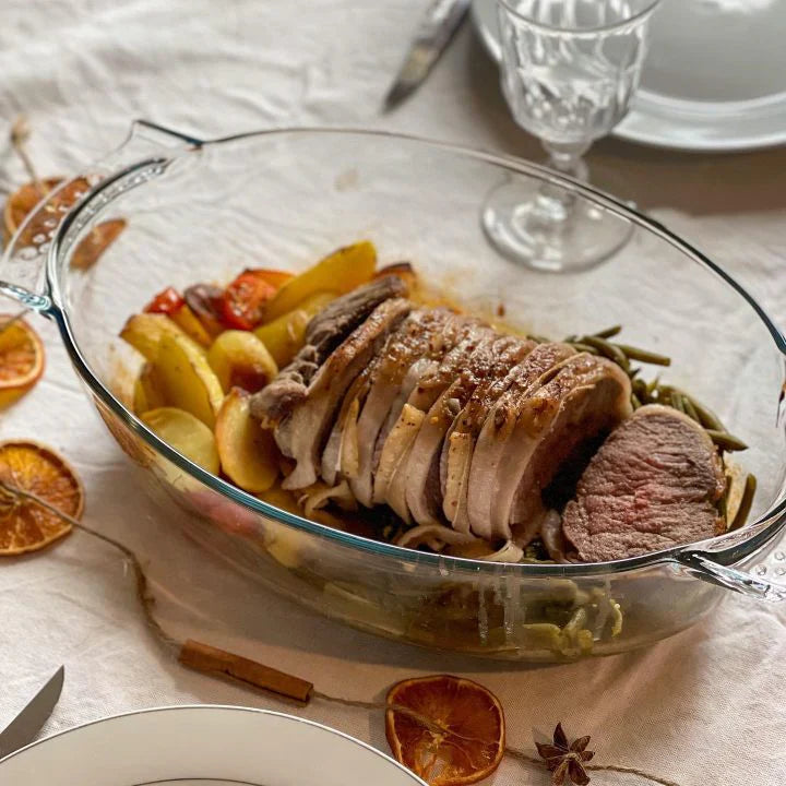 Pyrex oval casserole dish