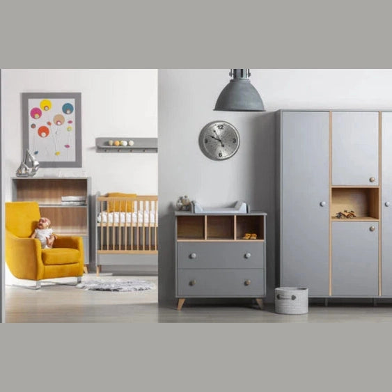 Faktum - Colette Convertible Baby Cot 140*70cm - Solid Wood & Laminated Design