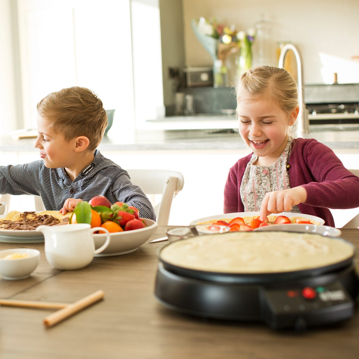 Russell Hobbs Fiesta Crepe Maker - Medaid International