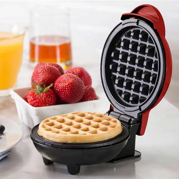 Dash MINI WAFFLE MAKER – RED