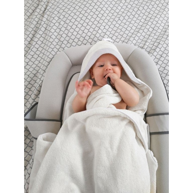 Doomoo hooded towel Dry and Play, White