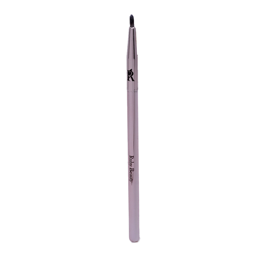 Ruby beauty rb-013 eyeliner brush - Medaid International