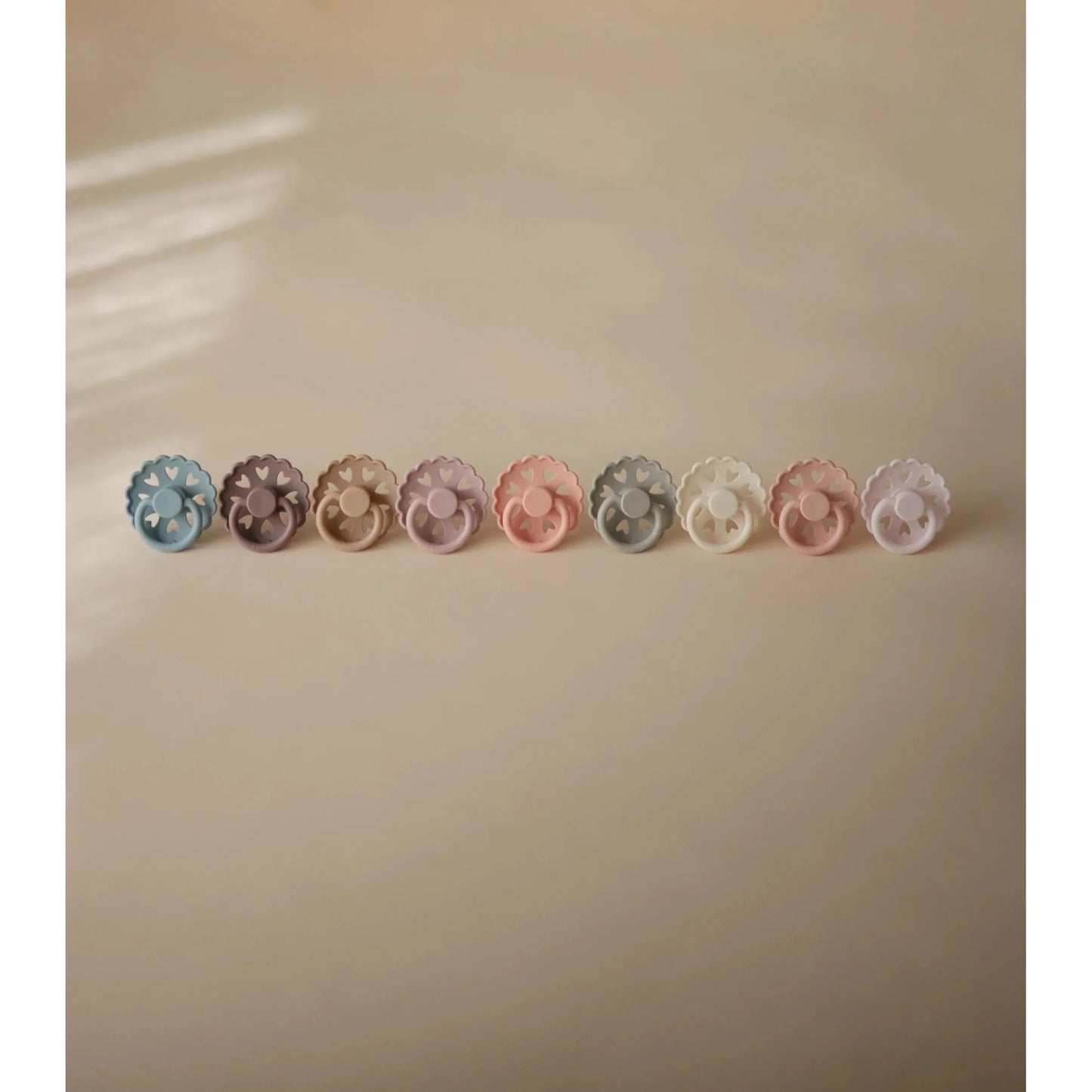 FRIGG Fairytale Latex Pacifier 6 18M 1-Pack The Snow Queen