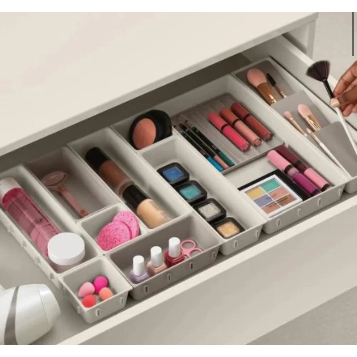 Joseph Joseph Viva Makeup Organiser - 12 - Medaid International