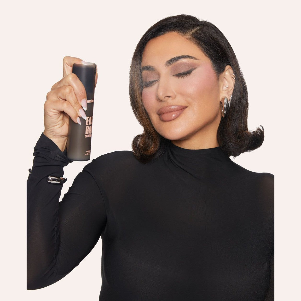HUDA BEAUTY Easy Bake Setting Spray with 16-Hour Wear 100ml