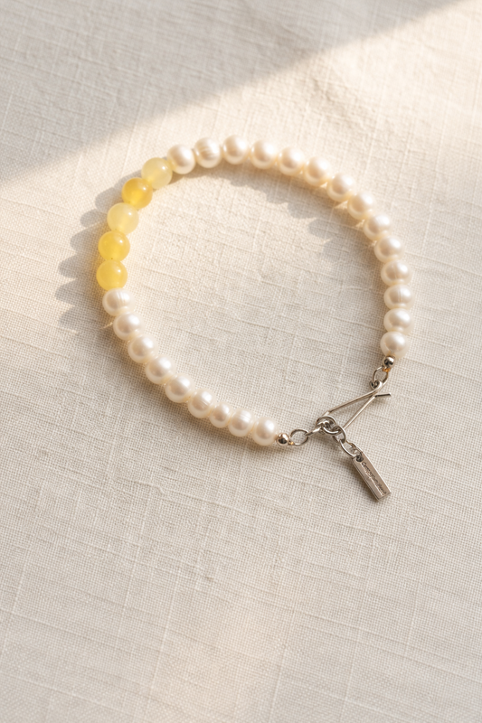 SD Women's White/Yellow Pearl Bracelet | SD In Lebanon