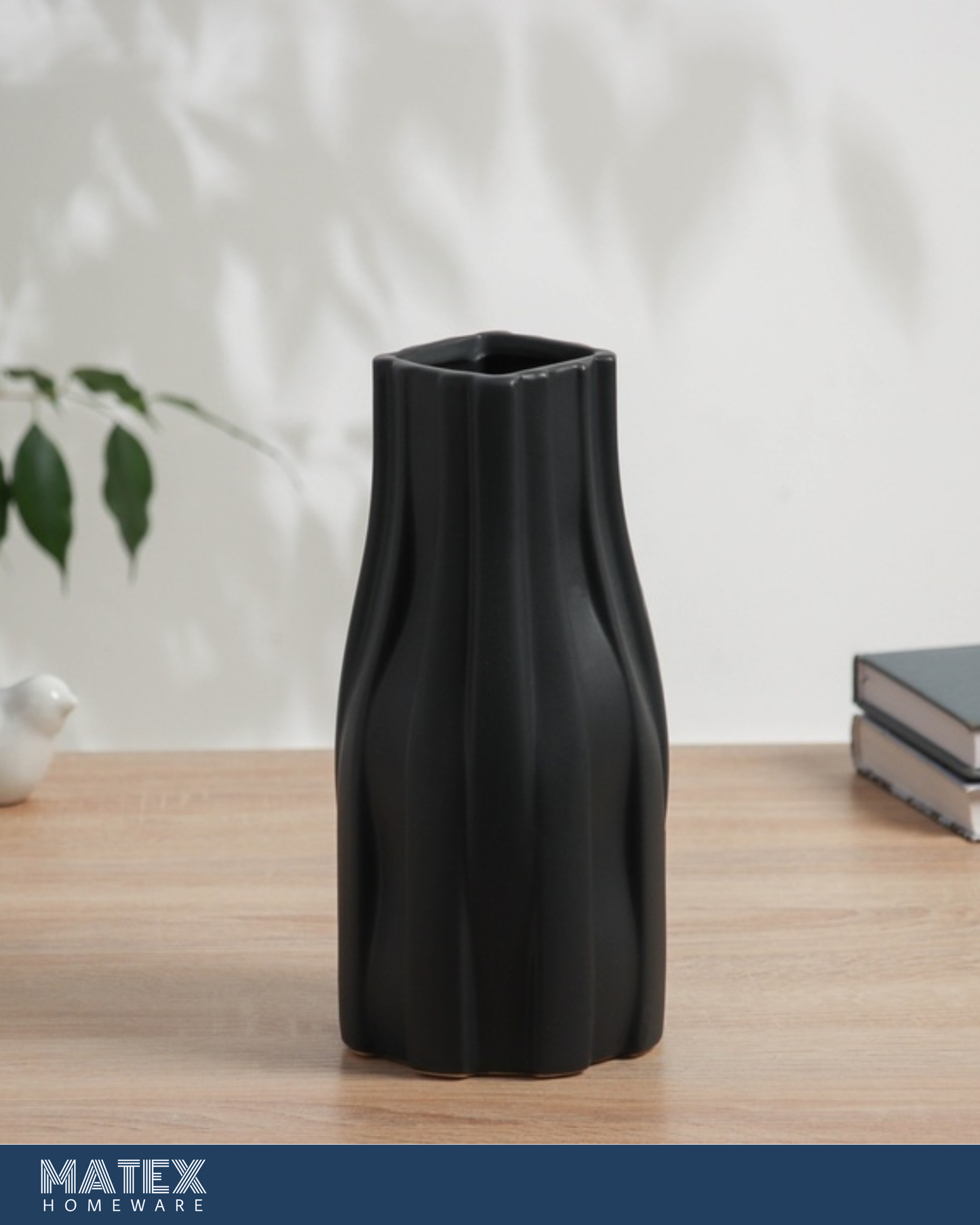 Noir Flow Ceramic Vase
