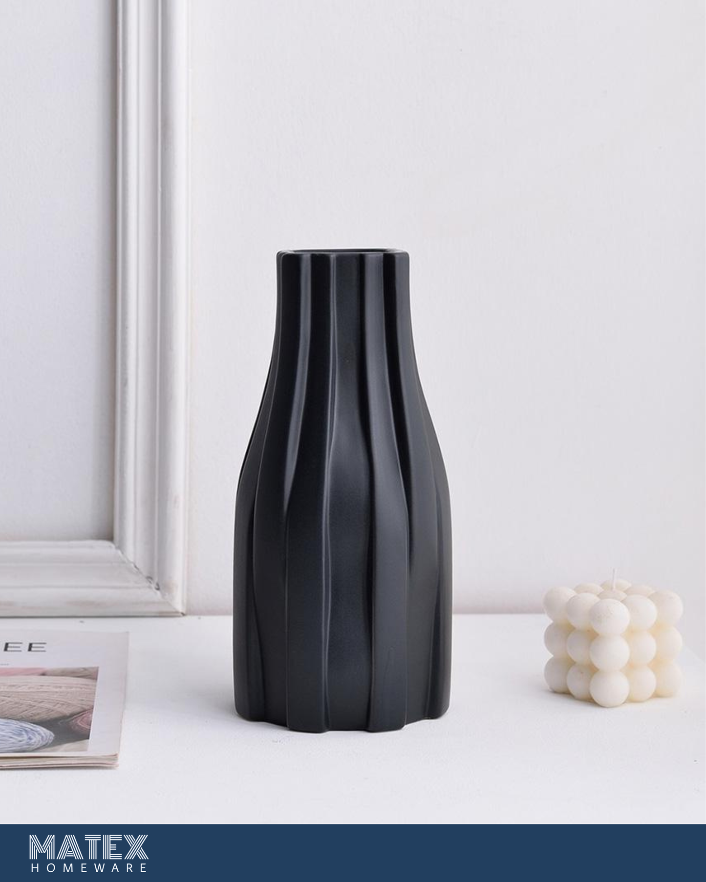 Noir Flow Ceramic Vase