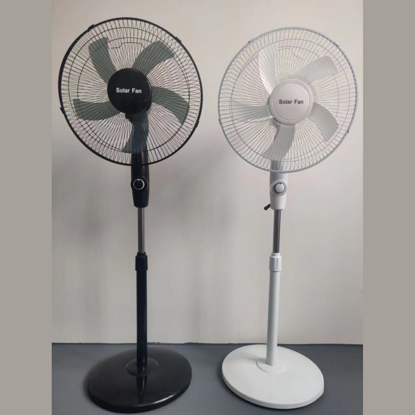 16 Inches Solar/Rechargeable 12,000 Mah Fan Color Black 40 Watt