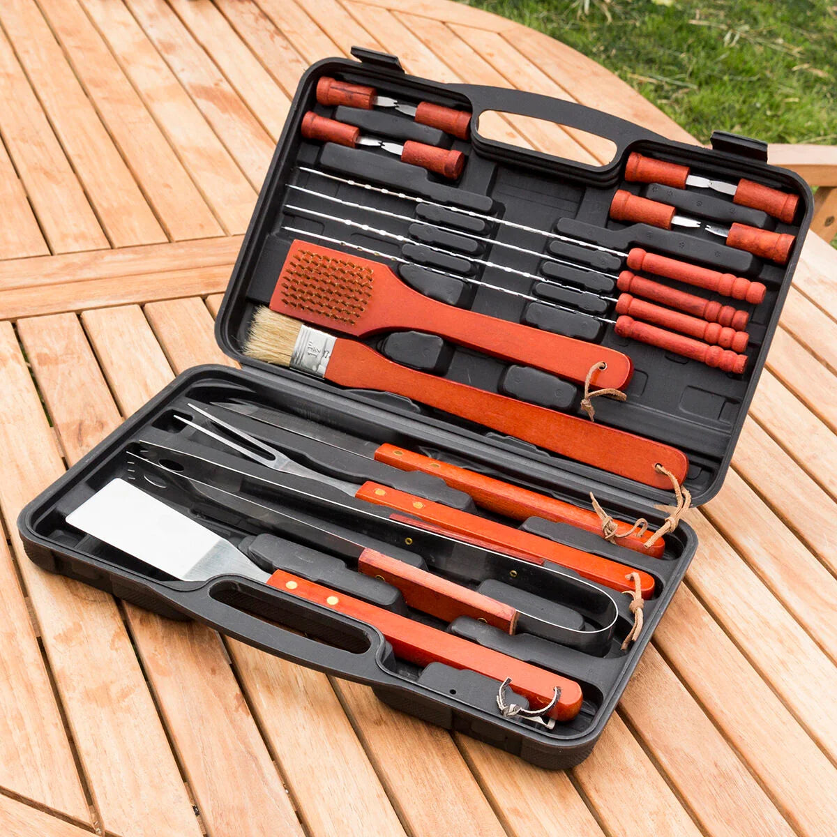 InnovaGoods Barbecue Case Barbecase 18 Pieces