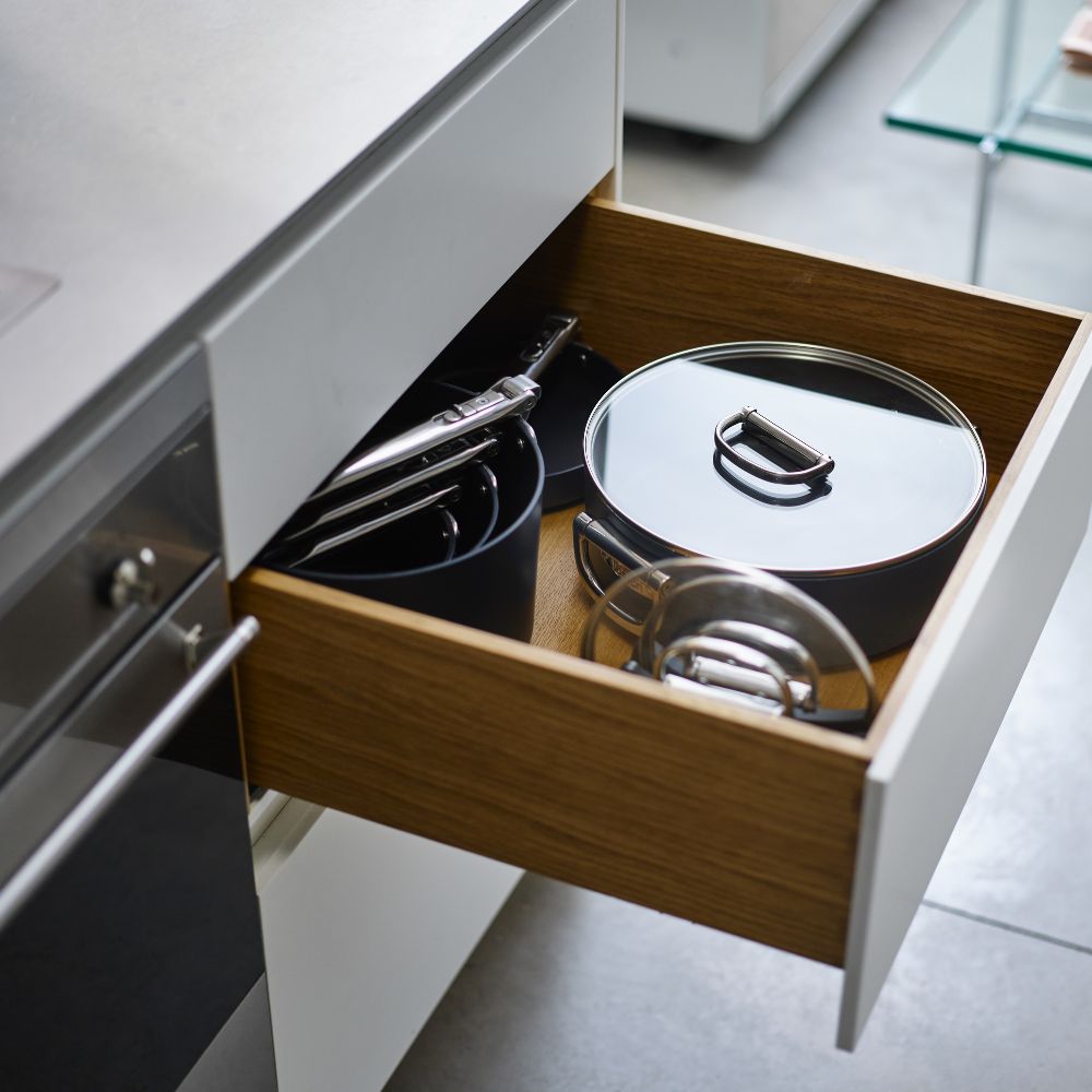 Space Non-Stick Casserole Dish with Lid - Medaid International
