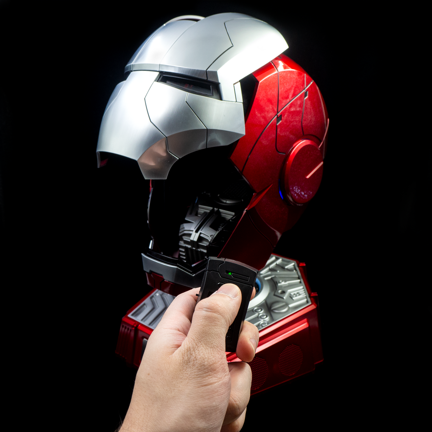 Marvel Iron Man Mark 5 Wearable Helmet 1: 1 Collectible Bluetooth Speaker By Killer Body - Medaid International