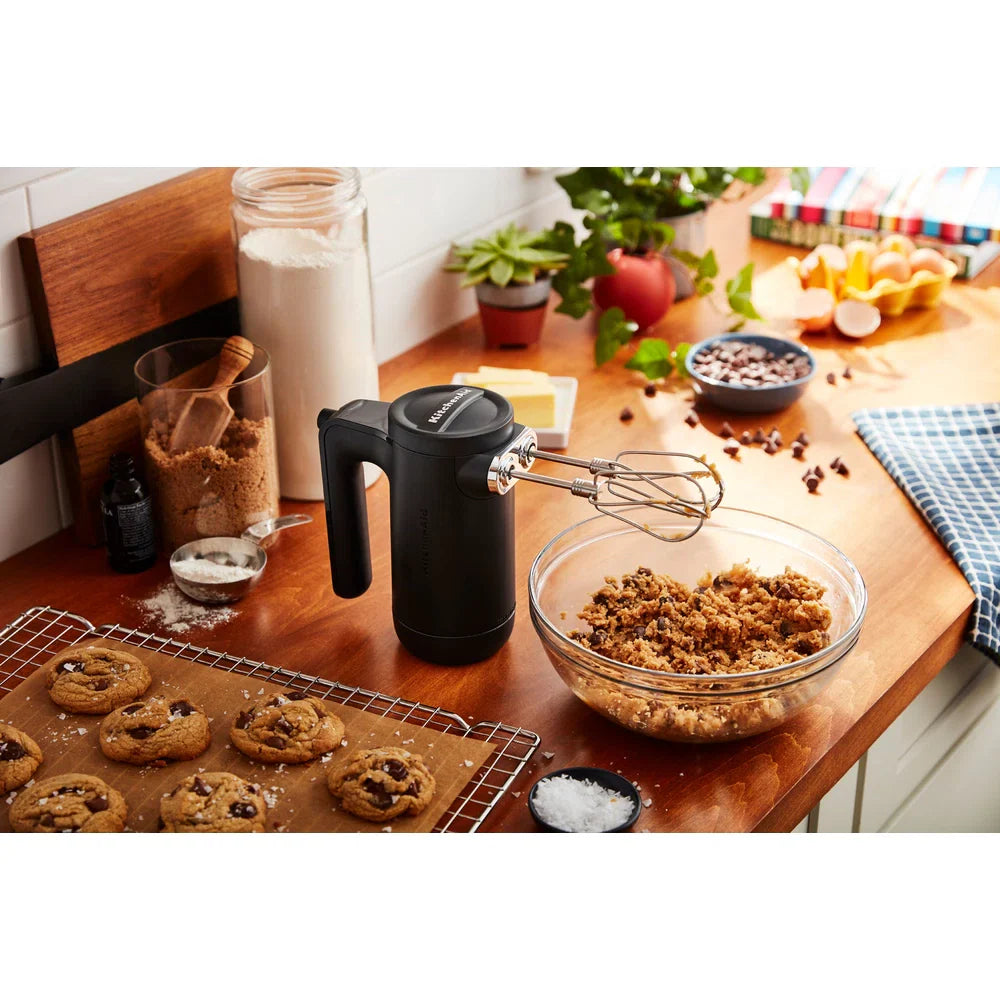 Kitchenaid CORDLESS HAND MIXER - MATTE BLACK